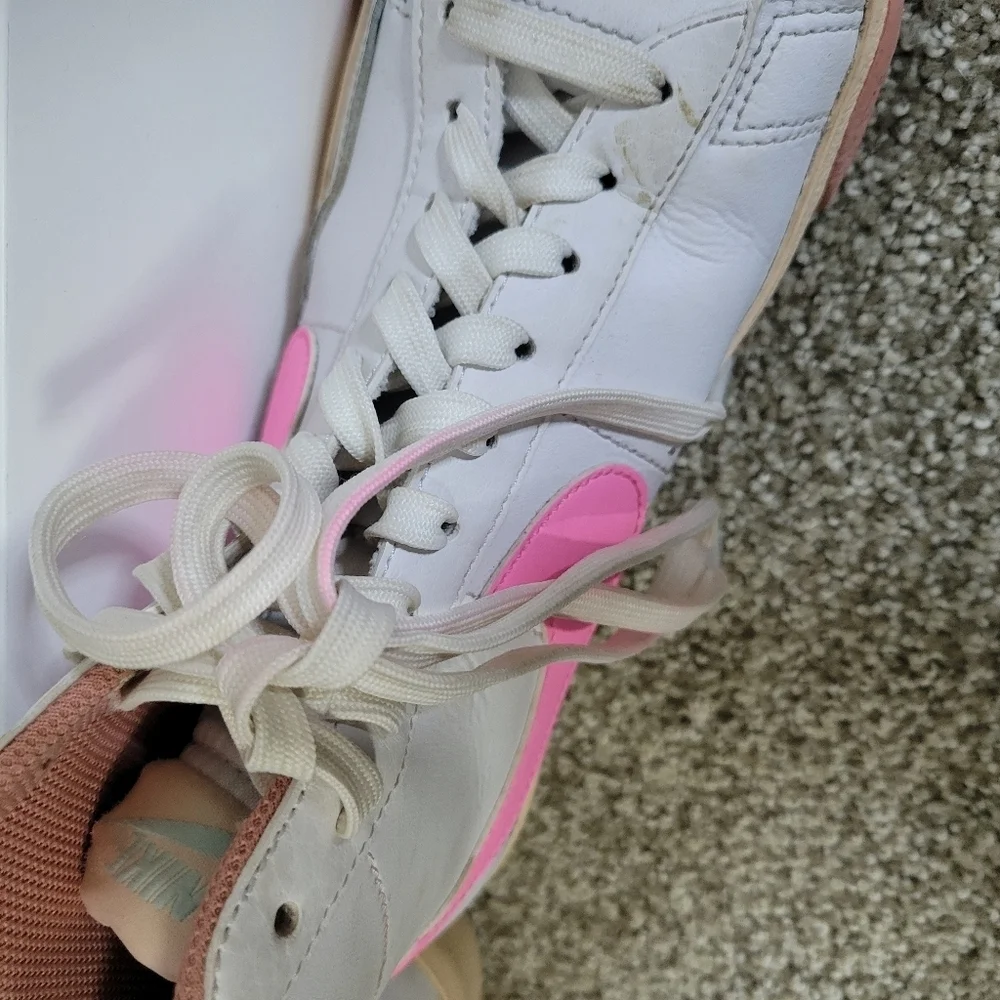Nike Blazer Mid '77 Sneakers White/Guava Ice/Jade Ice/ Girls Sz 6Y Or  Women 7.5